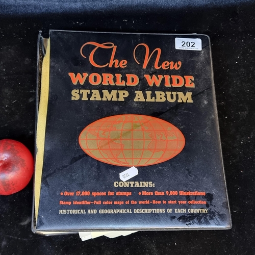 202 - A very impressive album titled 'The New World Wide pictorial Stamp Album'. Contains more than 9000 i... 