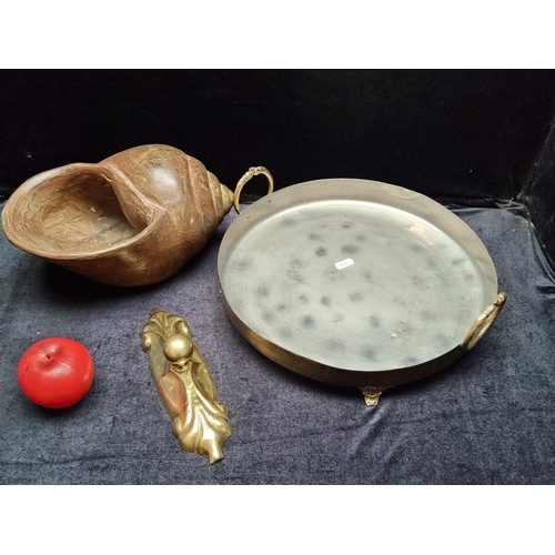 398 - 2 stunning polished brass items. Including an antique art nouveau door knob and an Indian serving tr... 