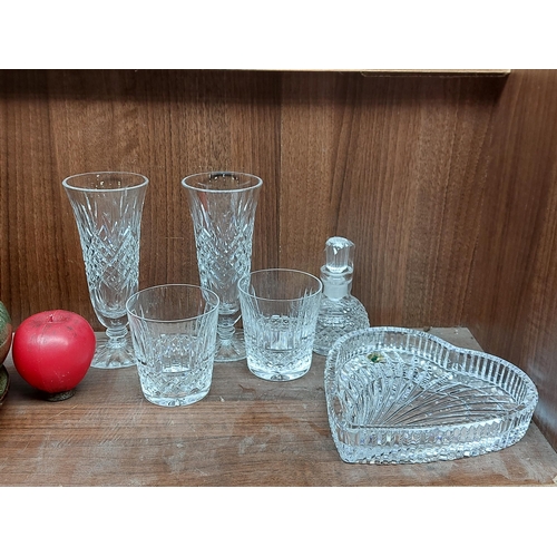 408 - A stunning collection of Waterford Crystal including two whiskey tumbler glasses in the Maeve patter... 