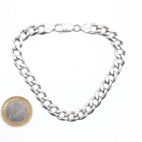 516 - A sterling silver link bracelet with lobster clasp, weight 23 grams, boxed.