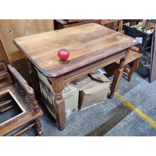 727 - Star lot : A fantastic antique oak rectangular 4 person dining table featuring reeded legs. From the... 