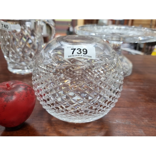 739 - A striking heavy Waterford Crystal circularise bowl in very good condition retaining acid mark to ba... 