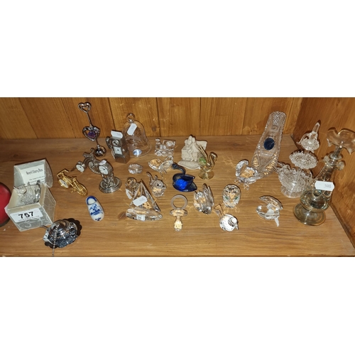 757 - A beautiful large collection of miniatures including several Svorvski crystal pieces, desk clocks, a... 