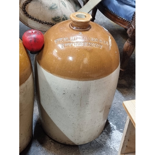 985 - Star Lot : A huge stoneware container, emblazoned with 