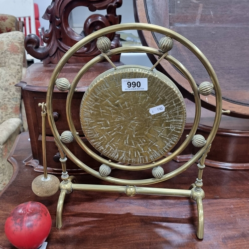 990 - A super Edwardian brass Chinese gong with beater. In VGC.