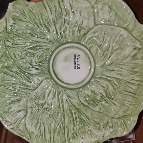 758 - A beautiful Valli Ceramiche Italy serving platter in the form of cabbage leaves with two frogs in hi... 