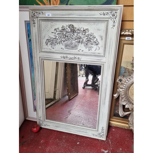 361 - A wonderful very pretty French style Trumeau mirror. In lovely condition.