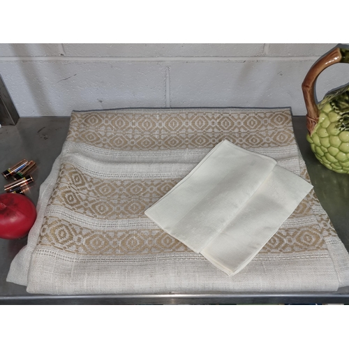 903 - A beautiful high quality Finlayson Finnish linen tablecloth along with two Irish linen napkins.