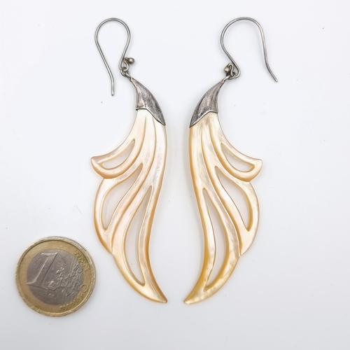 1038 - Stunning large 925 silver flowing Mother of Pearl earrings, boasting in an organic foliate design.