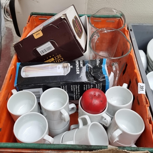 391 - A mix of Commercial  kitchenware items, complete with a glass straw dispenser, 2 glass water jugs, A... 