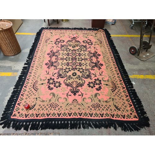 376 - An exquisite quality wool floor rug with vibrant pink and black patterns. Really lovely large rug fr... 