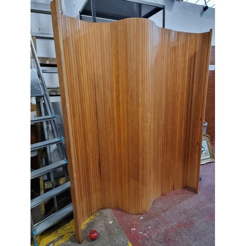 995 - Vintage wooden wave room screen, rich amber hue. Very attractive way to divide a room.