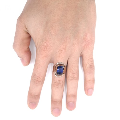 75 - A nine carat gold (375) indistinct mark. Gold blue topaz gemstone set ring. Size - M. Weight - 4.87 ... 