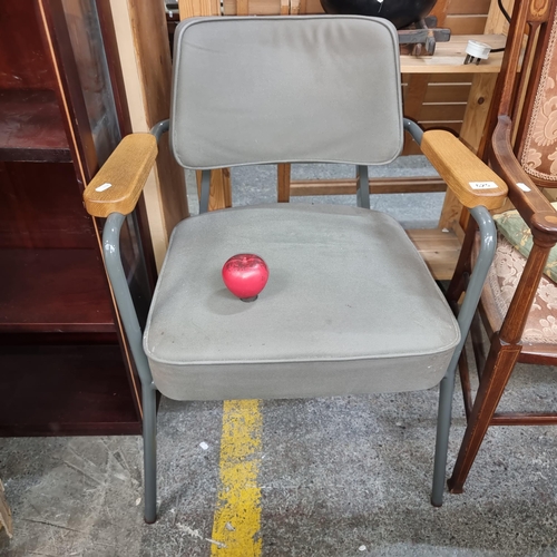 625 - Star Lot: An incredible Prouvé RAW fauteuil direction chair. Jean Prouvé by G-Star lot : Star RAW fo... 