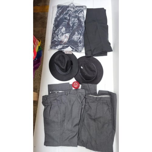 393 - Five items of new clothing including a pair of NWT Shannon Clothing trouser w34, two hats and a pair... 