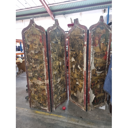 969 - A magnificent pair of antique Victorian room dividers / screens, featuring wonderful decoupage scene... 