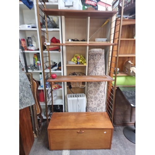 972 - Star Lot : A fabulous mid century, Vintage modular unit Shelving system by Staples Ladderax, London ... 