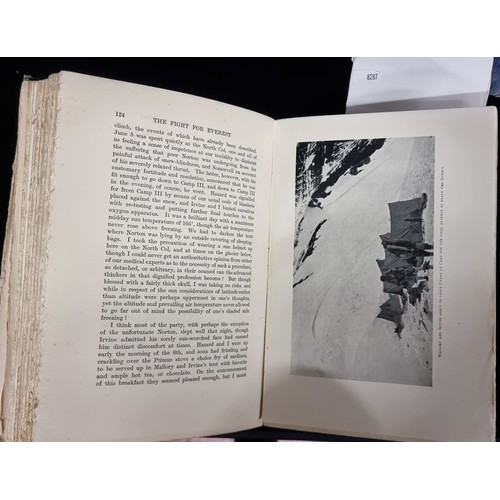 266 - A fabulous 1925 First Edition hardback book titled 'The Fight For Everest : 1924' by Lieutenant - Co... 