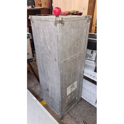 621 - A very large vintage metal hard case with handles to sides 4tf x 18in x 18in. Perfect for storing an... 