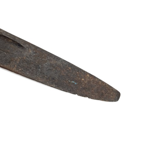 558 - An antique bayonet. Length - 53 cms. Blade - 41 cms. Weight - 470 grams.