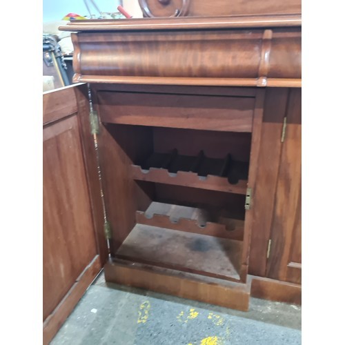 996 - Star Lot : A large and impressive beautiful red mahogany sideboard with carved gallery back featurin... 