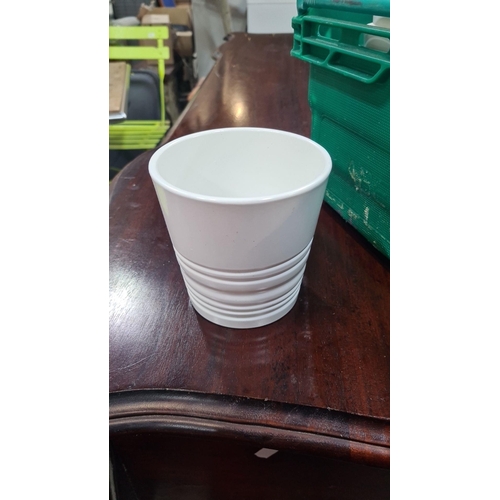 terracotta outdoor plant pots Campania Brantome Planter, Set of 3 - 8106-0303 main image 0