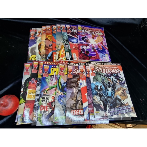 A collection of 20 Marvel Astonishing Spiderman graphic novels / comics. ALl in very good condition.