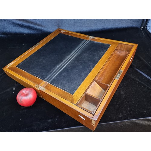 174 - A wonderful Antique 19th century mahogany  cased writing slope with a hidden compartment. Lovely exa... 