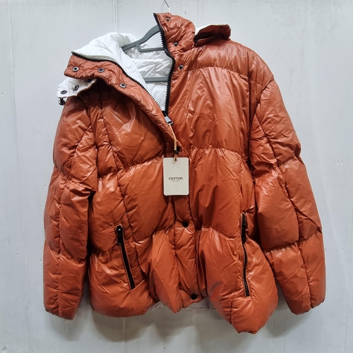 405 - A fabulous brand new with tags Coutudi puffer style FAD dust coat in size medium. In a lovely vibran... 