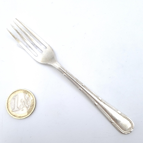 504 - A sterling silver pastry fork, hallmarked Sheffield. Dated 1946. Length - 12 cms. Weight - 20.36 gra... 