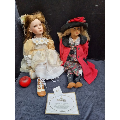 A beautiful limited edition 675/1000. Lee Middleton original doll