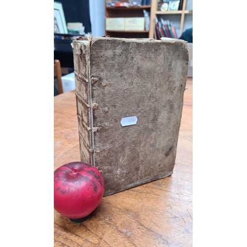 739 - A spectacular antique early 19th century King James Holy Bible. With sticker reading 'Bound by Willi... 