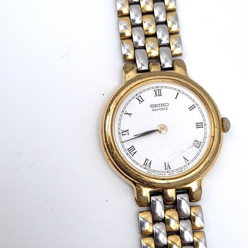 1143 - Two exquisite vintage ladies and gents SEIKO wrist watches including a leather strap example.