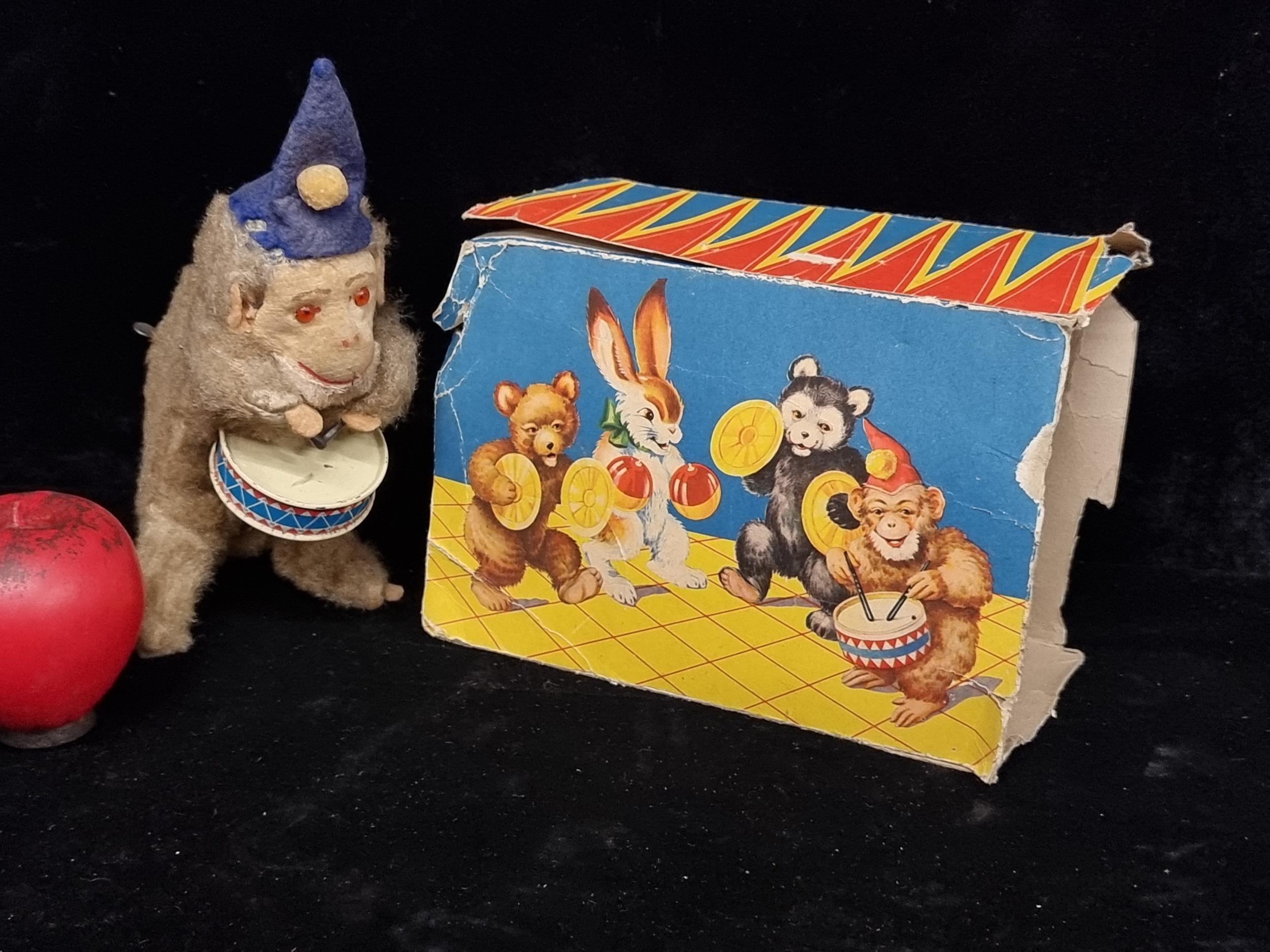 Two brilliant vintage toys including an adorable drumming monkey (non ...