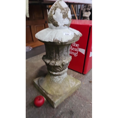 926 - A classic large  garden finial in weathered stone, featuring acanthus leaf design