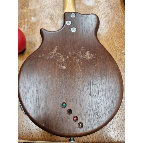 215 - Star Lot: A fantastic 1990s Errington electric mandolin. RRP: £669.58 on reverb.com. Errington mando... 