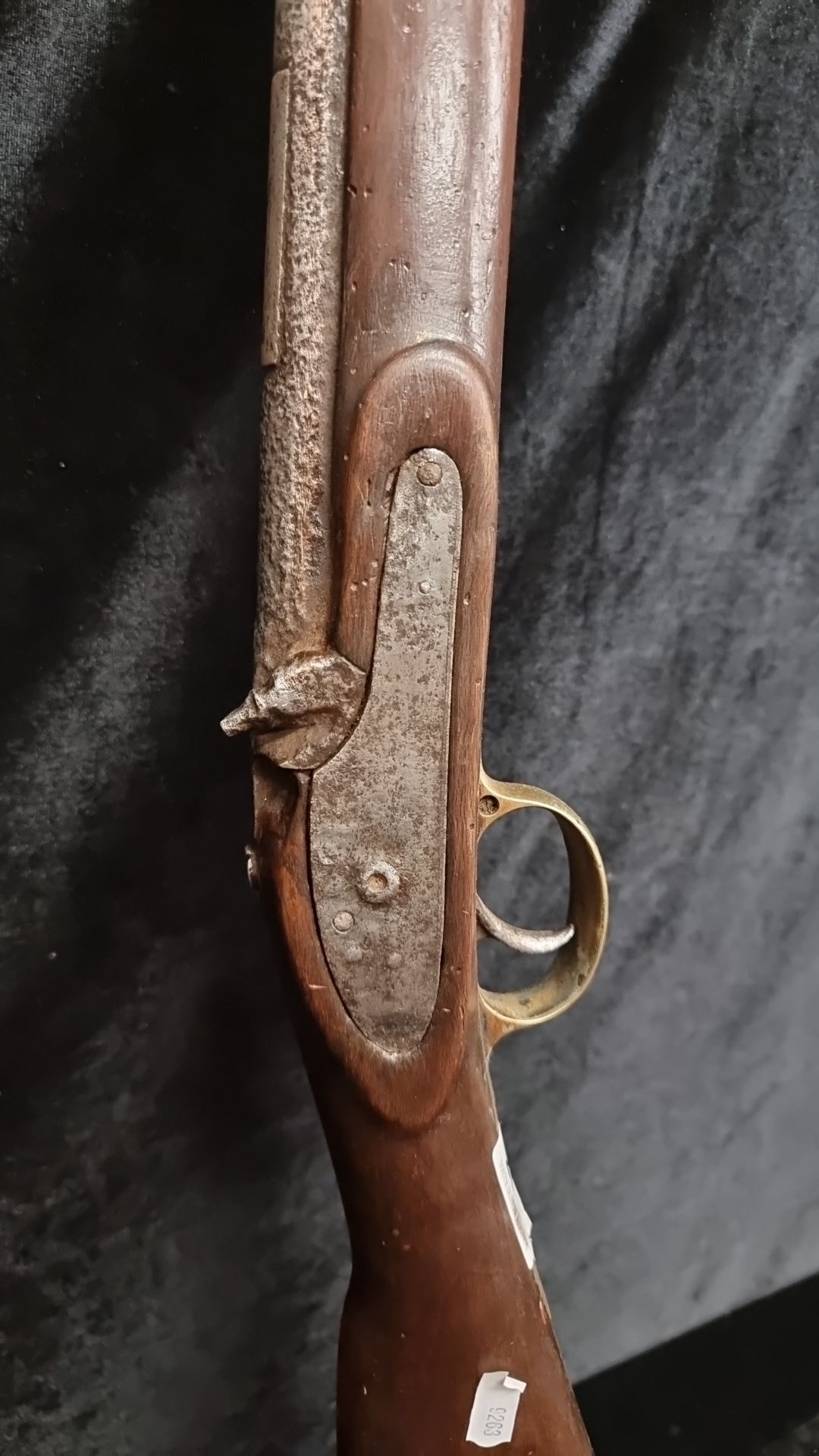 Star Lot : A Super antique flintlock rifle, with brass accents and ...