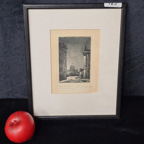 123 - A wonderful limited edition 3/4 plate etching titled ' St. Isaac's Cathedral'. Features the titular ... 