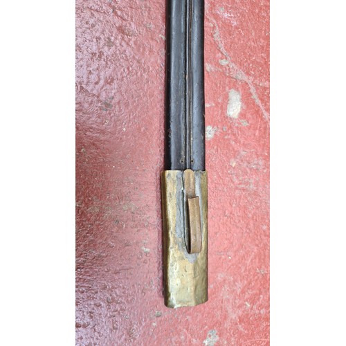 180 - Star Lot : An 1845 British Infantry Officers sword. Made by Reeves using their style of guilt guard.... 