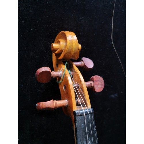 995 - A Swedish made Prim E (mi ) Precision-String violin in medium tone. In original carry case