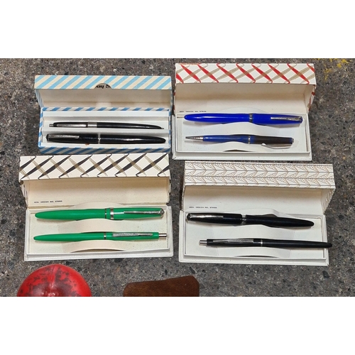 948 - Star Lot: Eight vintage Conway Stuart mechanical pens in four original presentation boxes.