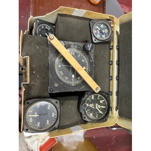 188 - A very interesting vintage aviation cluster in an original  box.  Possibly war time. My favourite th... 