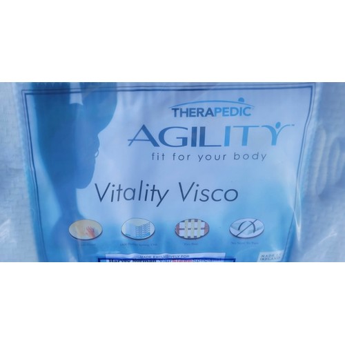 980 - Star Lot : An as new floor model Vitality Visco 5 feet Mattress 1600 pocket sprung unit, WIth an Eco... 