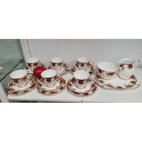 125 - A full twenty one piece set of Irish Royal Tara Fine Bone China. Lot includes six teacups, six sauce... 