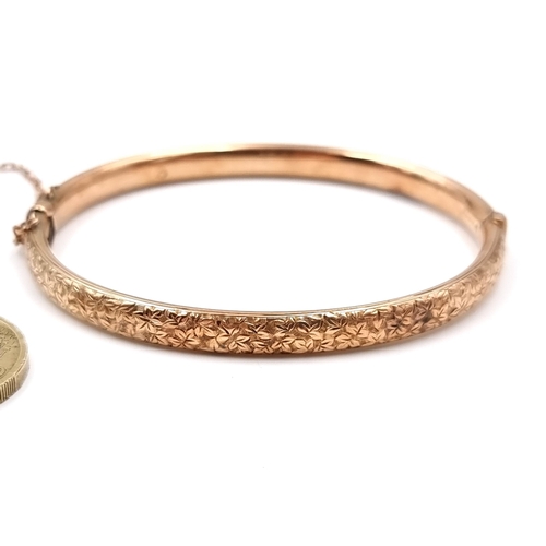 42 - Star Lot : A nine carat gold (375) bracelet. Weight - 7.21 grams.