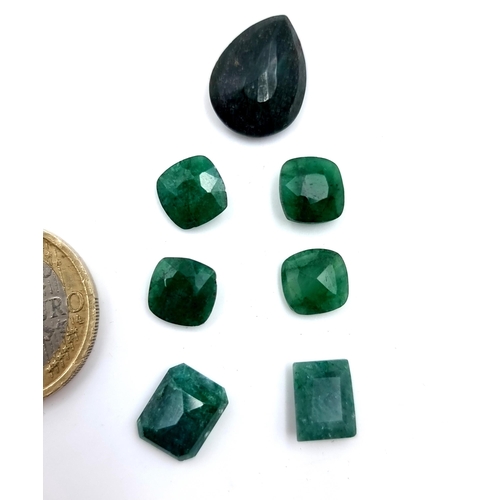 915 - A packet of stunning Faceted Emerald Nature gemstones.. 21 cts. Cold to the touch.