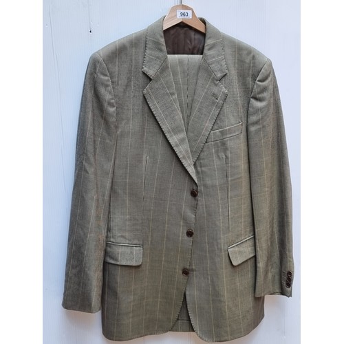 963 - Star Lot: A very handsome genuine designer Burberrys gentleman's suit. Size of blazer 46 / trousers ... 