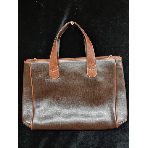 270 - A fab Pierre Cardin Paris ladies brown leather hand bag. In lovely condition. €380 RRP.