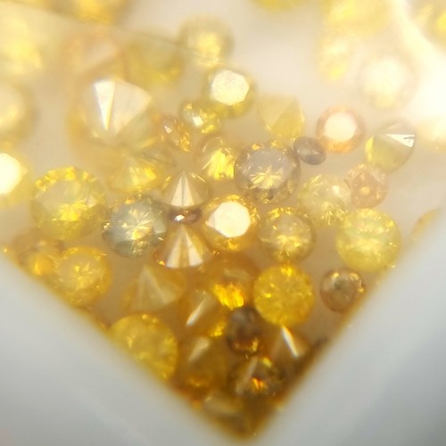 1 - Super Star lot : A super collection of assorted Natural canary yellow diamonds 3.7 cts total of  cla... 