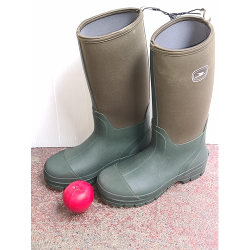 A pair of UK size 9 green Crane neoprene fishing boots